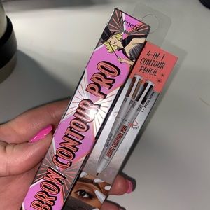 Benefit Brow Contour- Brown-Black/Deep